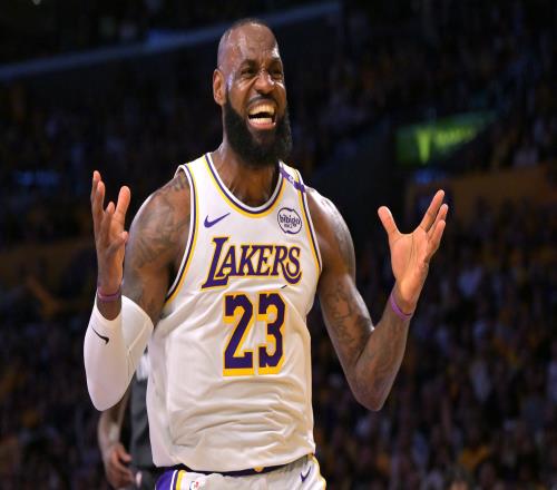 NBA官方预热：詹姆斯将迎来第23季成为史上征战赛季最多的球员