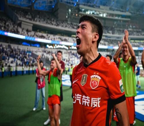 冲突时海港一起上申花没人替特谢拉出头一期退后李帅胜任队长