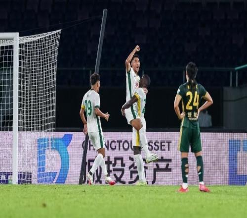 国安43战胜浙江队，赢得球队历史上各项赛事第500胜