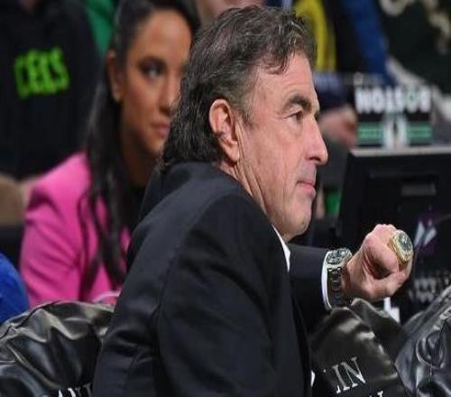 ESPN：绿军前老板格罗斯贝克将不再担任球队理事