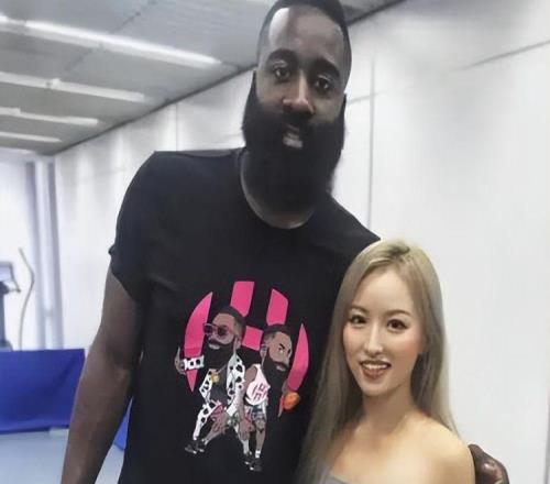 只差602分，哈登将成79年NBA历史第十，8150万续约真不贵