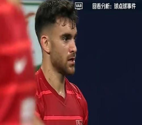 41！古尔芬克尔造3球，上海海港惨败，成都蓉城再次登顶中超榜首