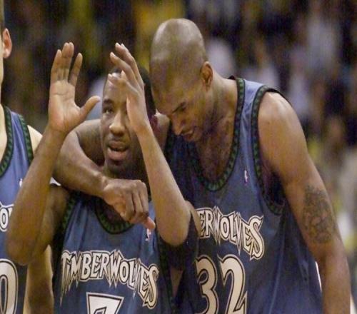 快船危！上次NBA阴阳合同是乔史密斯和森林狼后者被罚5年首轮