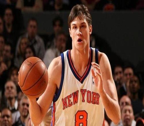 加里纳利：纽约是NBA生涯很好的起点但我更难忘的是赢球赛季