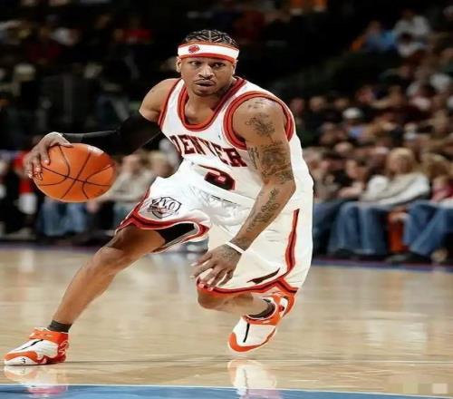 逆袭的巨人：NBA那些矮个子传奇的不朽篇章