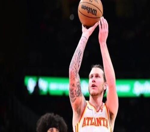 队记：尼克斯已签下加里森马修斯考虑引进特雷杰米森三世