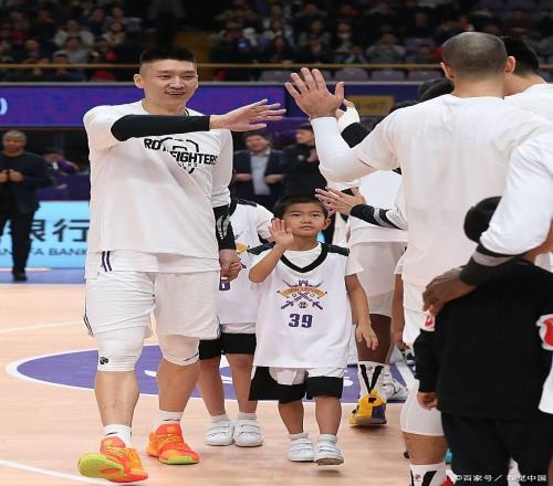 孙悦在国内很厉害，为什么在NBA不行孙悦终于忍不住说出心里话