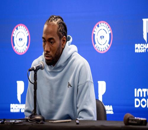 伦纳德回应阴阳合同事件：我们没做错任何事&欢迎NBA调查
