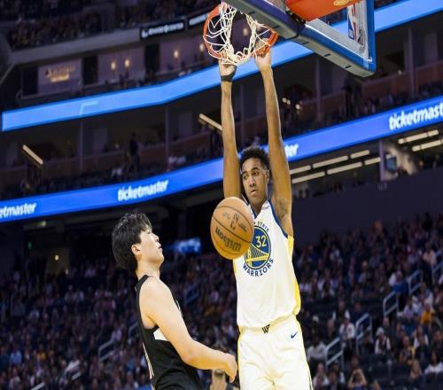 好过分，韩媒锐评杨瀚森6犯4失误：中国约基奇3年内必在NBA消失