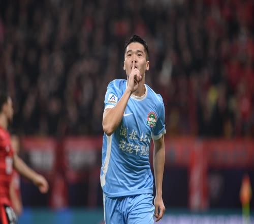 蓉城不敌河南无缘争冠，赛季遭对手联赛双杀+足协杯点球淘汰