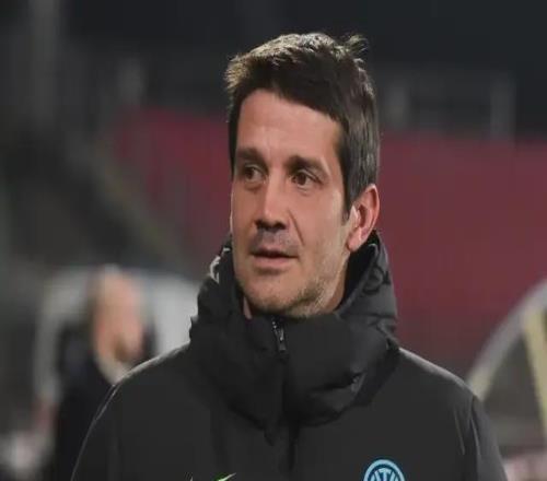 意甲维罗纳VS国米：齐沃跟小因扎吉比，还差不少