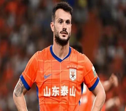 三年7400万，瓦科狮子大开口让泰山队无法接受，背后或是此人蛊惑