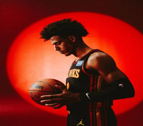 新的鹰王！本赛季的杰伦约翰逊，能否入选全明星