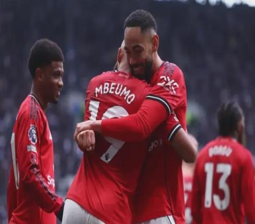 韦斯布朗：B费现在不用事事包揽了，姆伯莫和库尼亚会分担