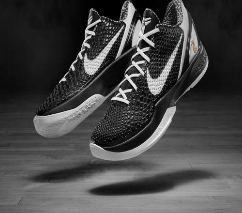 时隔12年再穿耐克，库里上脚科比6代Gigi配色