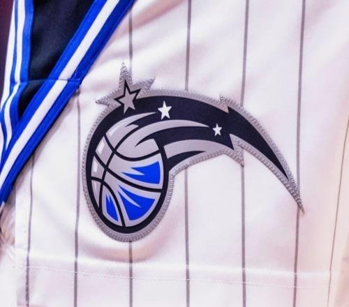 TA：2023年魔术的一名首发向赌徒透露了魔术故意输球的计划