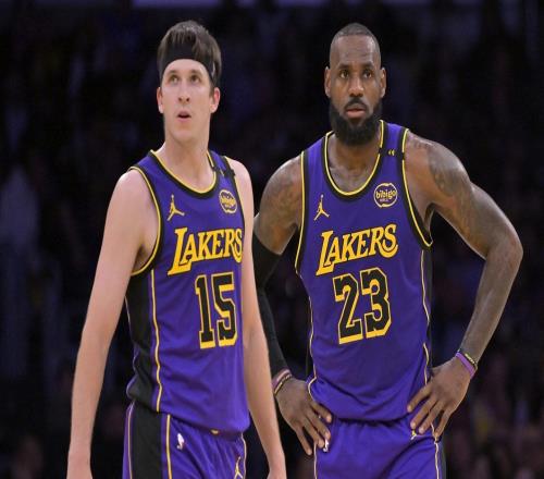 勒布朗詹姆斯会迎来赛季首秀吗湖人对阵爵士伤病报告