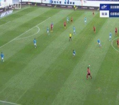 【中超】安永佳闪电破门费利佩扳平新鹏城1比1蓉城