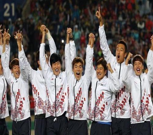 三连冠背后的秘密：海港队如何打造中超王朝