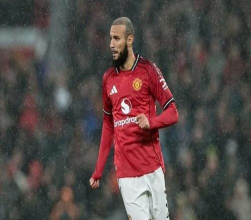 马兹拉维：左右边路都适合我，进攻和防守我也都喜欢