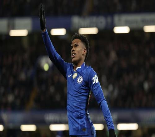 亨利：埃斯特旺几乎掌控了一切，球员不会想和他对位的