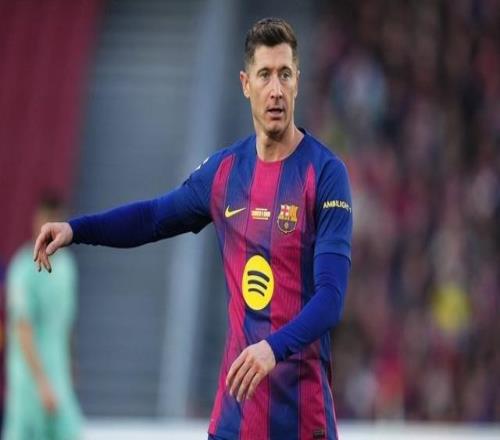 近10场欧冠仅1场进球，莱万遭遇生涯欧冠最长6场进球荒