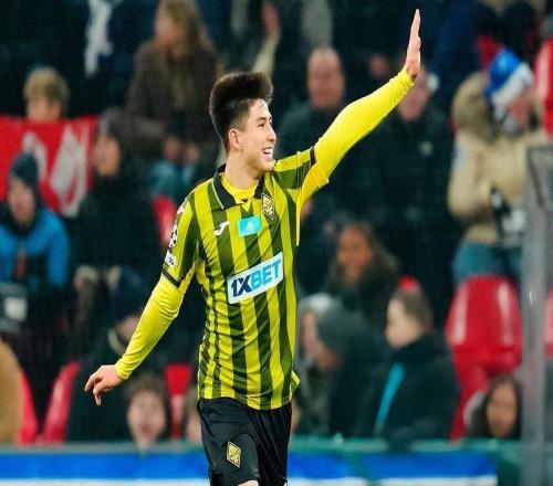 仅次于法蒂和亚马尔，萨特帕耶夫是欧冠第三年轻的进球者