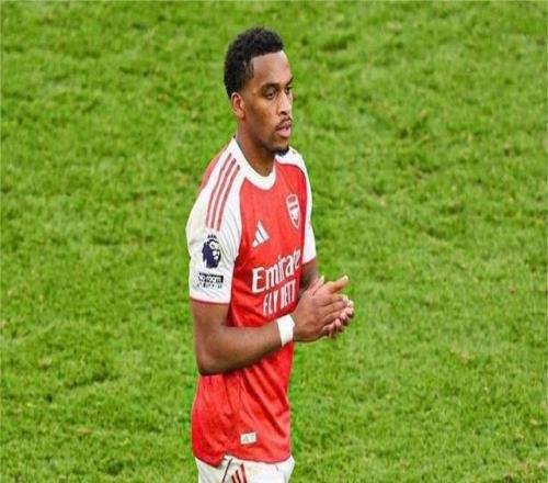 主场胜拜仁，廷贝尔晒照庆祝：球队展现了强队应有的表现