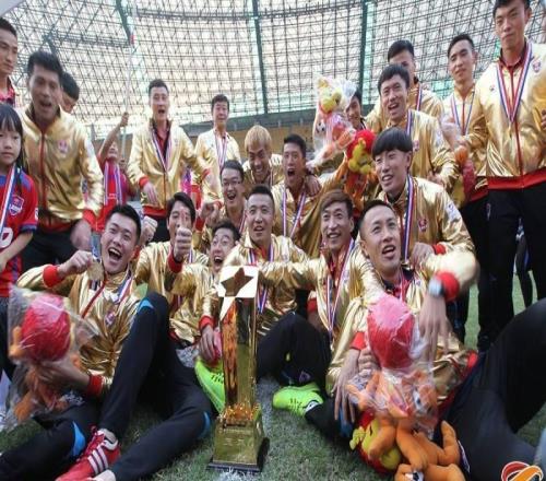 重庆奥体中心时隔2201天重燃战火：“渝超”迎来重头戏，半小时售出32000张球票