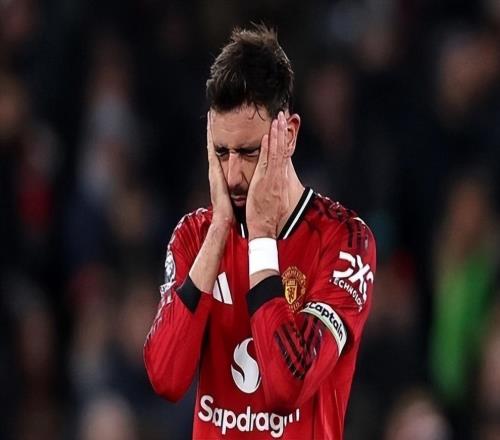 英超冷门多豪门问题多，曼联1比1西汉姆，B费错失良机被质疑