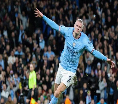 曼城在足总杯的主场比赛中已经连赢15场，场均打进4.3球