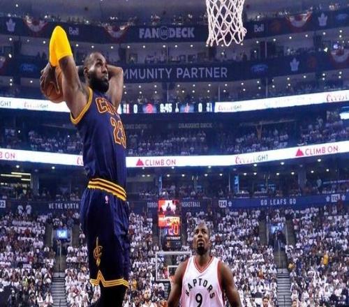 詹姆斯称201718赛季是生涯巅峰该如何评价18詹的表现呢