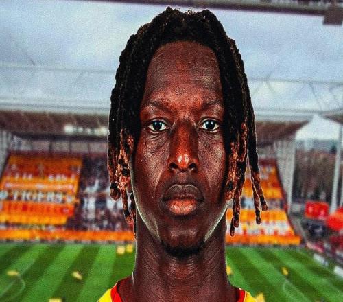 记者：朗斯将签下莱比锡中场海达拉，转会费200万欧+浮动