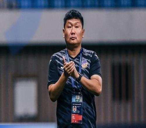 官宣！38岁土帅“转会”，刘建业执教中超新军，罕见产生转会费