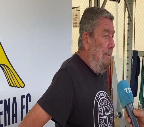 如果升入意甲最想签谁摩德纳俱乐部主席：毫无疑问是劳塔罗