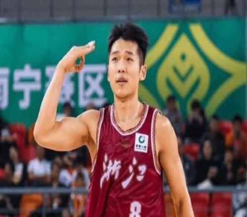 欺负老实人浙疆战洋帅一动作被吹技犯，解说这个动作很少吹T