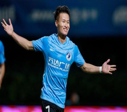 方昊前段时间网传去辽宁铁人，如今却没下文，或要压哨留国安