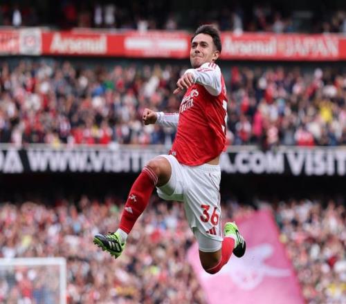 狂飙终结者！阿森纳41血洗维拉，热苏斯王者归来，英超天亮了