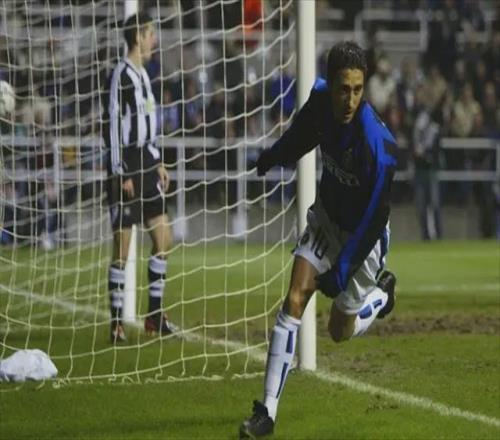 23岁在米兰夺冠却不开心，26岁穿国米10号打替补，帅才不适合豪门