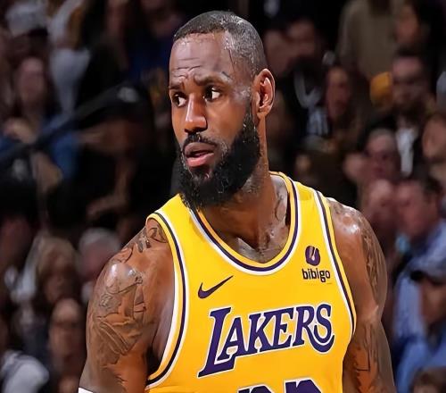 NBA今日里程碑！华子1200记三分球，老詹超越保罗，3人创生涯新高