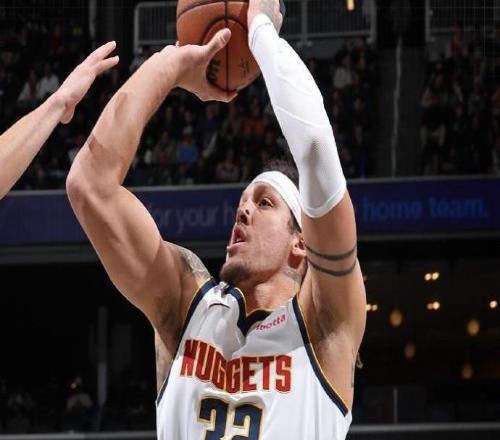 掘金4人20+仍输篮网：穆雷27+16助攻生涯新高波特战旧主27+11