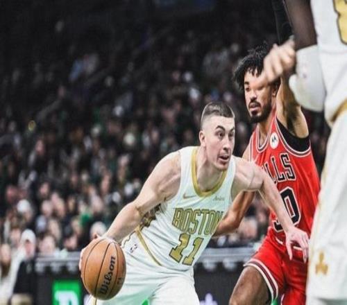 杰伦布朗24中6，普理查德21+6+5西蒙斯替补27分，绿军大胜公牛