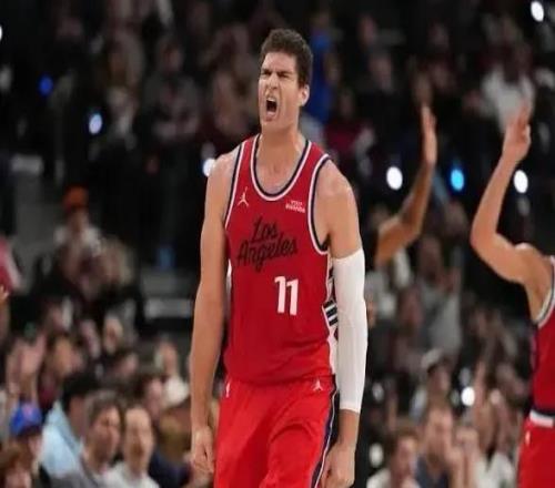 命中率60%！场均轰11+8，你再这么打下去，快船能交易祖巴茨了