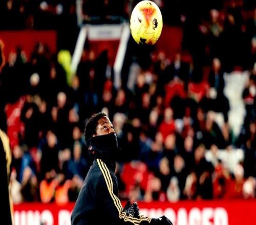 弗莱彻谈阵型弗莱彻：梅努参加了部分训练，将对他进行评估