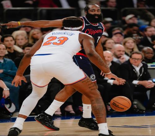 3人很致命！快船111123尼克斯：登卡48+6+13末节崩盘！