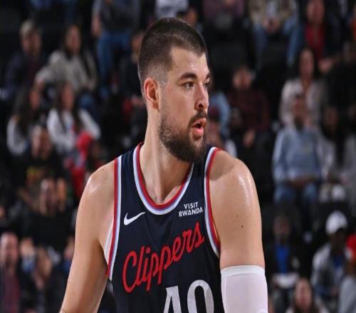 哈登23+9，快船惨败尼克斯！祖巴茨爆发小卡低迷，一战看清4问题