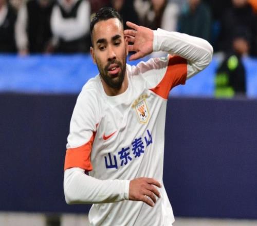 曝瓦科续约只剩官宣！留队已无悬念，洛佩斯或离队，正寻找新中卫