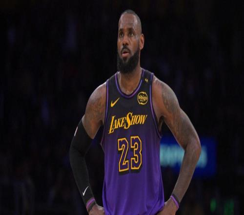 时代落幕！詹姆斯已达17场缺阵上限，21年纪录恐将终结
