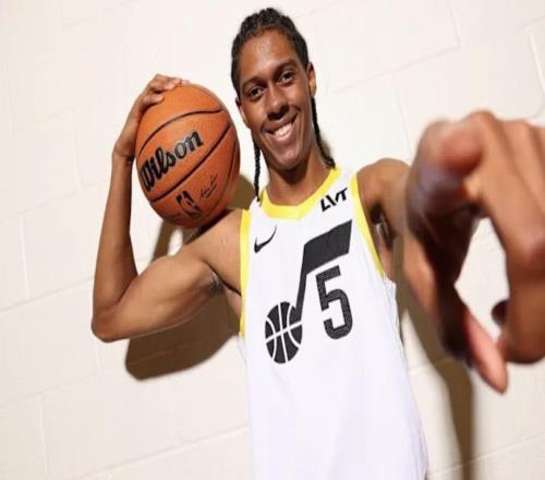 你就说是不是纪录吧，科迪威廉姆斯全场正负值60，历史最低