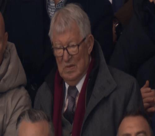 84岁爵爷震怒！赛季刚过半曼联便四大皆空44年新耻：2杯赛1轮游